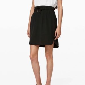 Lululemon On The Fly Skirt size 6